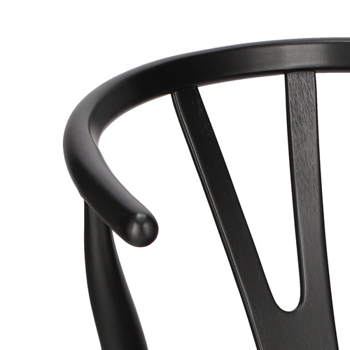Dřevěná jídelní židle s područkami Wicker Color D2.DESIGN černá inspirovaná Wishbone