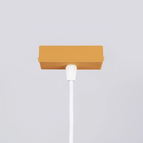 Moderní zlaté závěsné svítidlo SPARK do obýváku a nad jídelní stůl, výškově nastavitelné