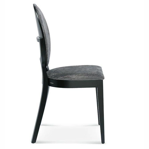 Čalouněná jídelní židle Diana Fameg, dřevěná, glamour styl, na míru