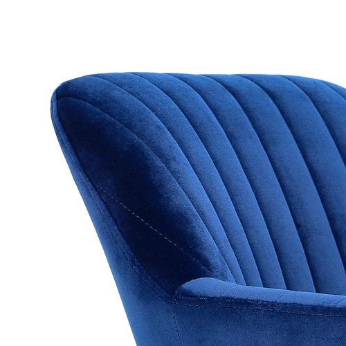 Jídelní židle s područkami, čalouněná modrým sametem, glamour Emilia Actona