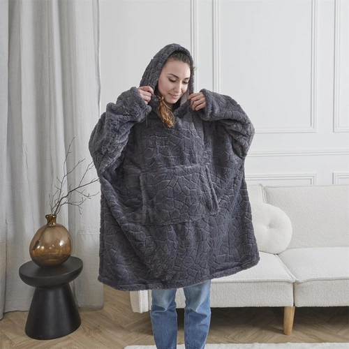 Intesi šedá fleecová deka s kapucí z umělé kožešiny teplá do obýváku na zimu 120x83 cm