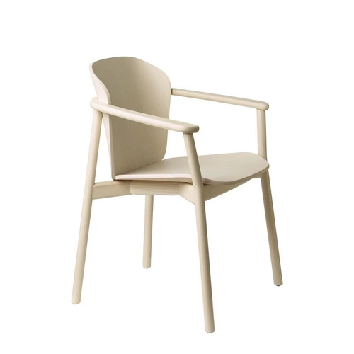 Dřevěná jídelní židle s područkami Finn SCAB Design, moderní, stohovatelná