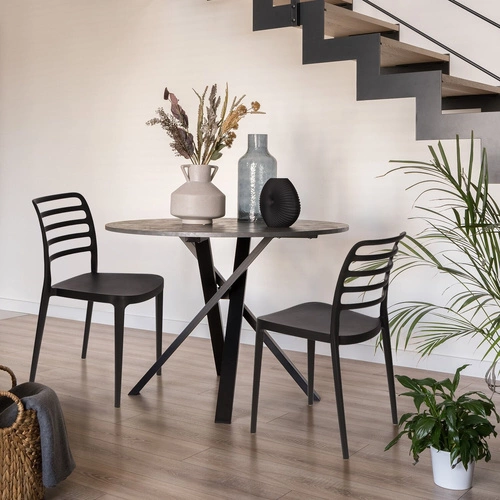 Zahradní židle Valla černá Intesi moderní plastová stohovatelná snadné čištění