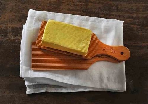 Sada 2 lopatek na máslo KILNER