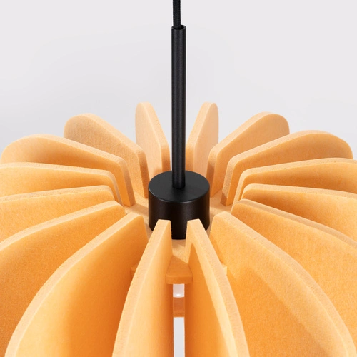 Závěsné svítidlo MULA 45 žluté moderní do obýváku a jídelny s plstěným stínidlem