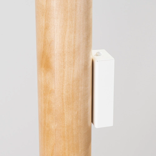 Moderní nástěnné svítidlo LINO bílé z přírodního dřeva do obýváku a ložnice