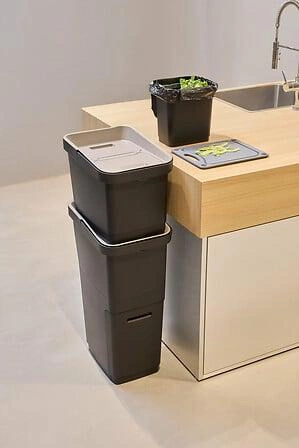 Třídicí odpadkový koš 36L Slow černý šedý plastový do kuchyně a kanceláře 5five