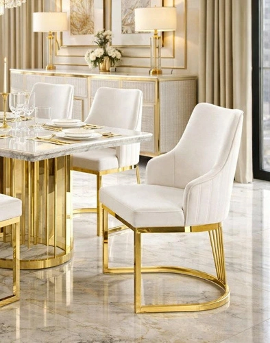 Židle Shively béžová sametová s područkami do jídelny ve stylu glamour