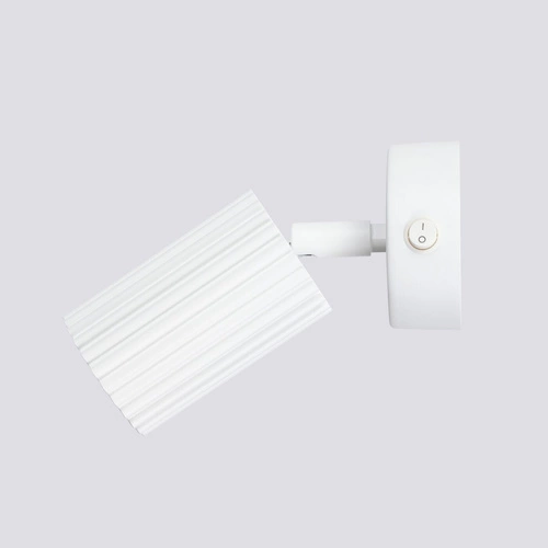 Nástěnné svítidlo KARBON bílé s vypínačem, hliníkové, moderní do ložnice nebo obýváku