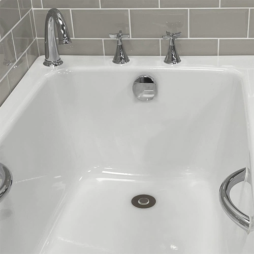 Univerzální zátka do dřezu Intesi 6 cm chromovaný kov do kuchyně a koupelny moderní