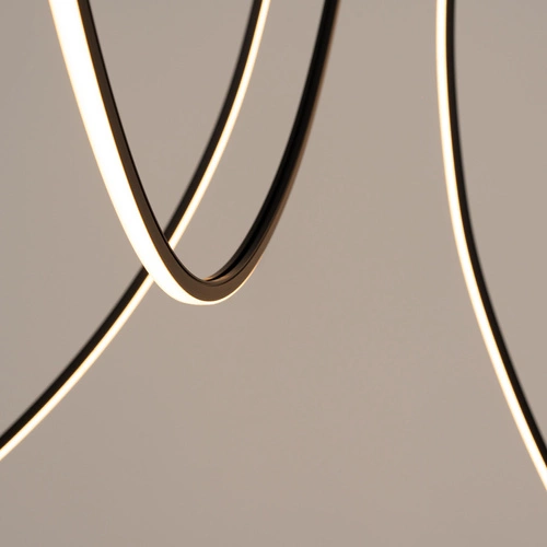 Moderní černý LED lustr ALVAR 3 do obýváku a jídelny 150 cm Thoro