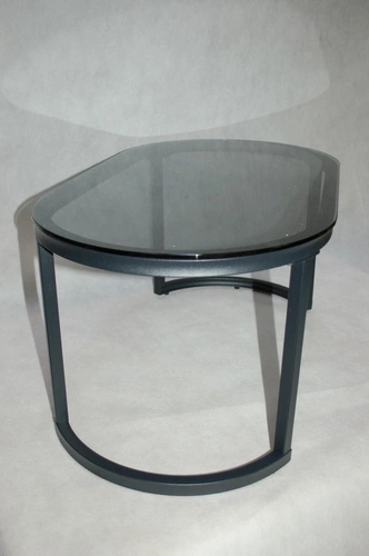 Oválný stůl Spiro s uzeným povrchem Outlet