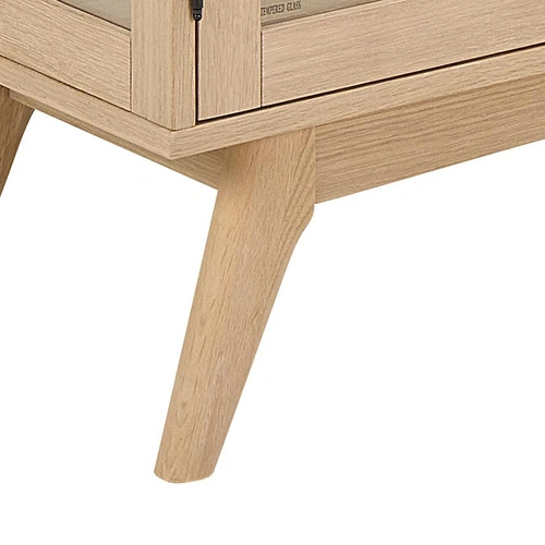 Vitrína Marte Actona dub bělený skleněná do obýváku a jídelny