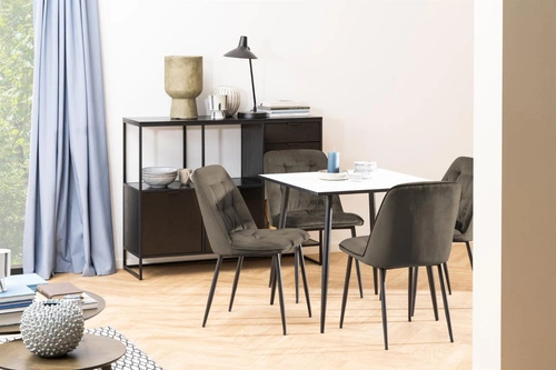 Čalouněná sametová židle Brooke béžová do jídelny a obýváku na černých nohách Actona