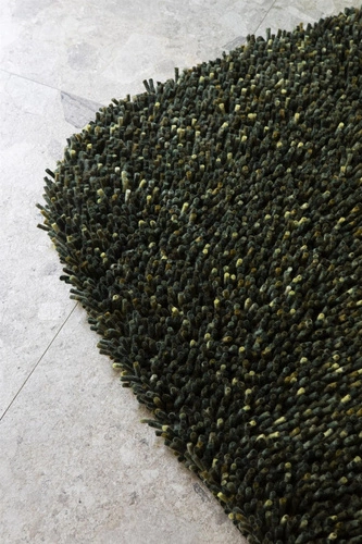 Vlněný shaggy koberec Shaggy Rocks zelený 140x200 cm do obýváku moderní snadno čistitelný