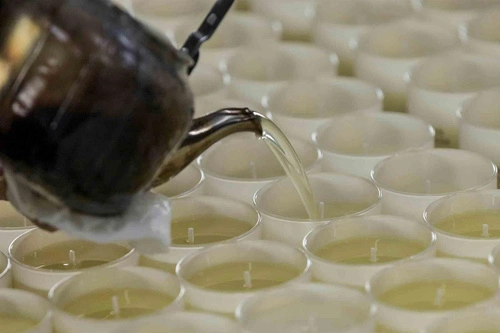 XXL vonná sójová svíčka Moroccan Cedar Cereria Molla béžová do obýváku 3,5 kg