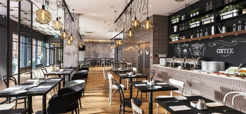 Židle Fameg 14 kožený sedák sk.2