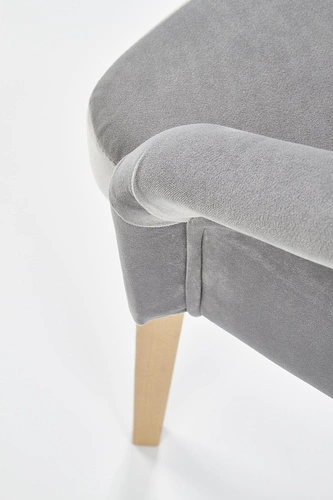 Čalouněná sametová jídelní židle Alain Intesi šedá s područkami dřevěná