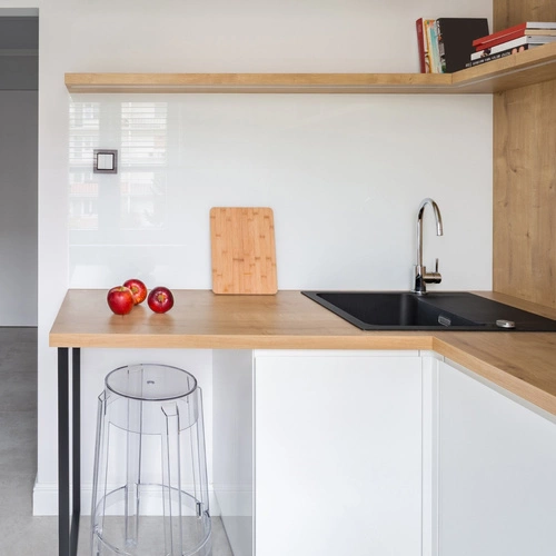 Barová stolička Duch 75 cm inspirovaná Ghost