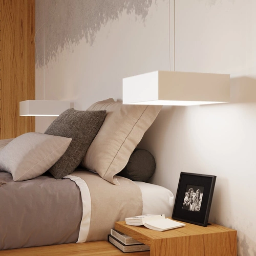 Moderní čtvercové stropní svítidlo Horus 55 bílé do obýváku, kuchyně a ložnice E27 PVC