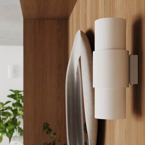 Minimalistická stolní lampa FLASH bílá ocelová s nastavitelným úhlem svícení do pracovny