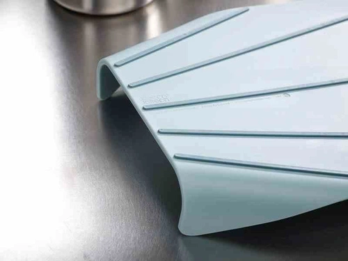 Joseph Joseph Nest Chop moderní sada 3 plastových krájecích prkének do kuchyně