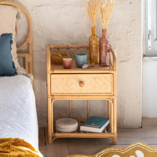 Noční stolek Aoni ratan přírodní
