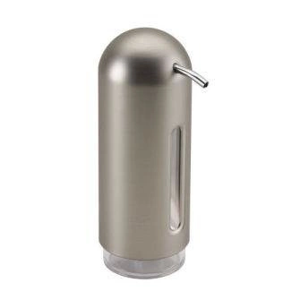 Dávkovač mýdla Umbra Penguin stříbrný metalický moderní do koupelny 19 cm