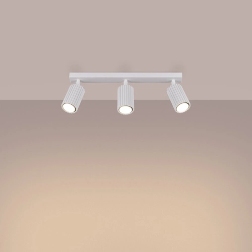 Stropní svítidlo bílé KARBON 3L SOLLUX LIGHTING do obýváku minimalistické hliníkové nastavitelné