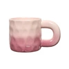 Keramický hrnek Chubby růžový 330 ml Intesi na kávu a čaj s velkým uchem