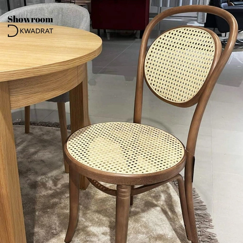 Dřevěná židle Fameg A-10 čalouněná retro do jídelny a kuchyně na míru