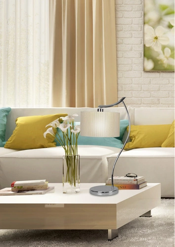 Moderní stolní lampa Draga s krémovým stínidlem do ložnice a obýváku CANDELLUX