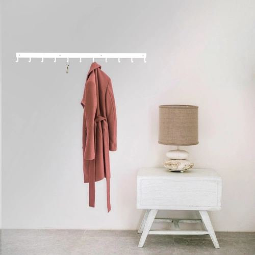 Intesi moderní bílý kovový nástěnný věšák do předsíně lišta 80 cm 11 háčků