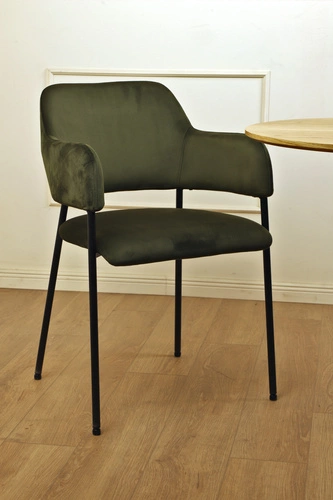 Sada 2 zelených sametových židlí Lima s područkami