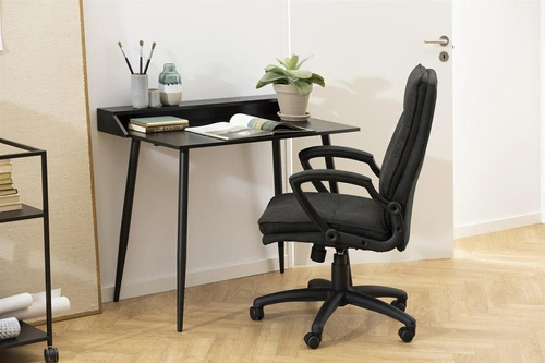 Kancelářská židle Brad Actona antracitová moderní otočná s područkami do kanceláře