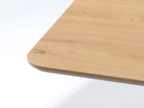 Jídelní stůl Cesura 160x90 v přírodním dubu s černými nohami