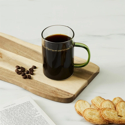 Zelený skleněný hrnek Intesi Coloured 300 ml na kávu a čaj minimalistický