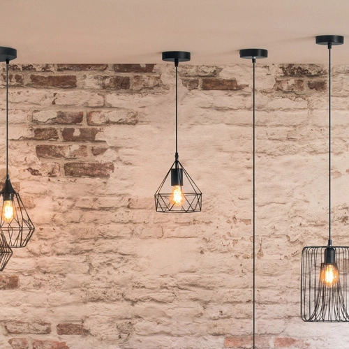 Visící lampa Ida černá