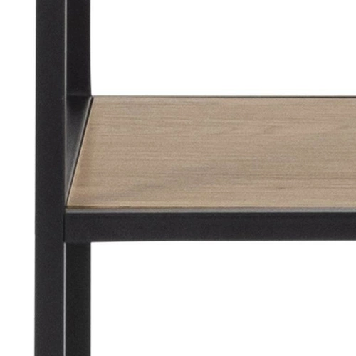 Industriální kovová knihovna Seaford XIV s dubovými policemi a černým rámem do obýváku 135 cm