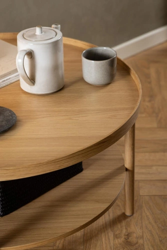 Konferenční stolek Banbury kulatý 80 cm dubový s policí moderní skandinávský do obýváku Actona