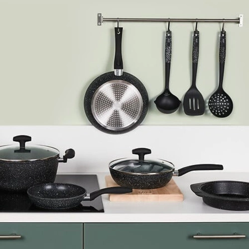 Kovaná hliníková pánev 24 cm černá