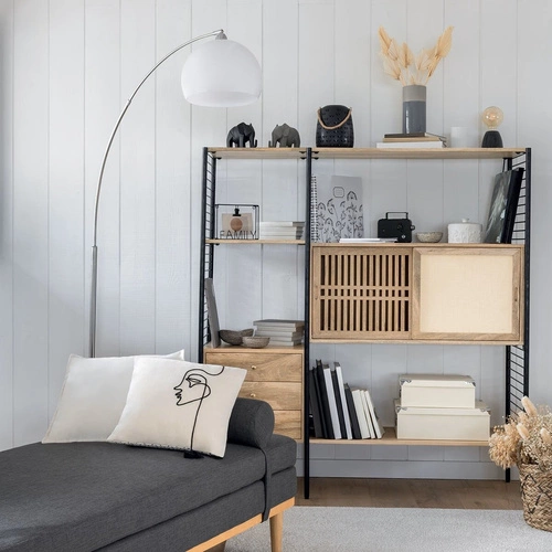 Bílá podlahová lampa Geda