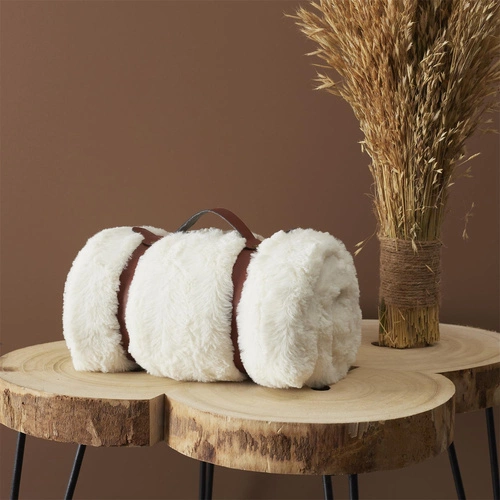 Chlupatá deka 120x150cm bílá s rukojetí