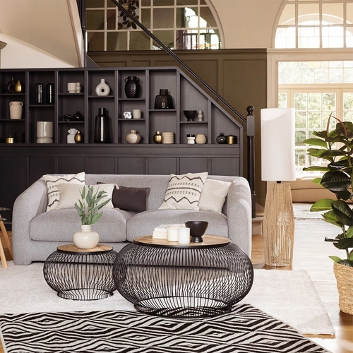 Rozkládací sametová pohovka Guppy pro 3 osoby světle šedá skandinávský styl do obýváku Atmosphera