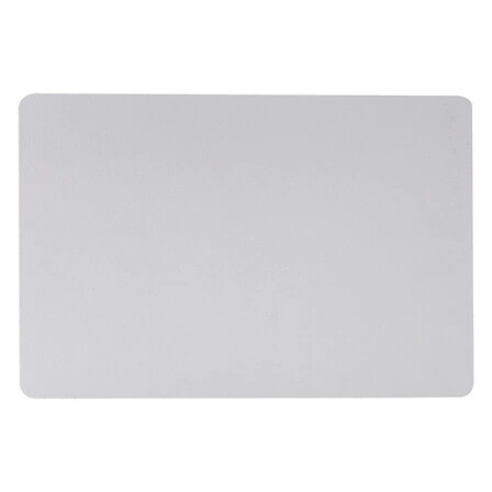 Šedá obdélníková prostírka Tenor 45x30 cm do moderní kuchyně, odolná proti skvrnám