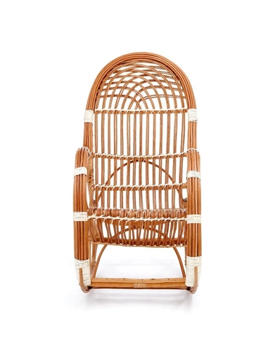 Houpací křeslo Kalma ratanové boho do obýváku a na terasu přírodní retro pohodlné