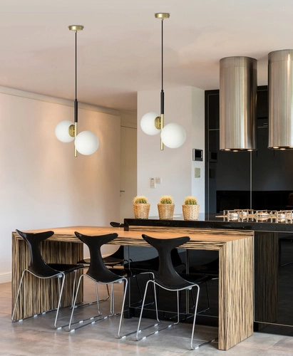 Závěsné svítidlo Duo černé se zlatem skleněné dvouzdrojové do obýváku a nad stůl