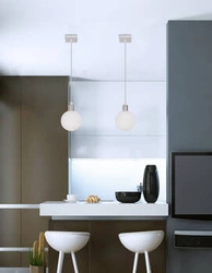 Závěsné svítidlo koule Oden bílé sklo moderní do obýváku a ložnice 12 cm