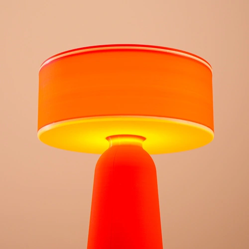 AXO červená moderní stolní lampa na psací stůl do pracovny