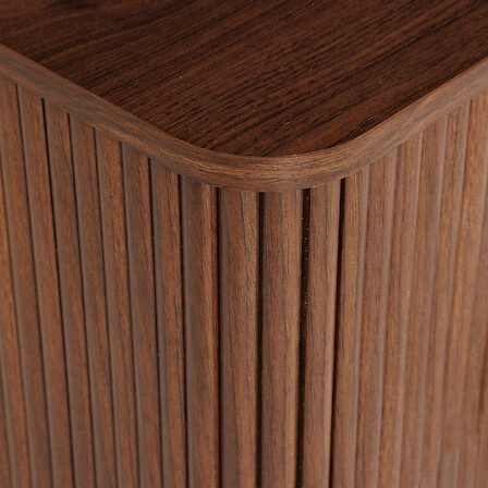 Komoda Wany Atmosphera hnědá japandi s frézovanými čely do obýváku a ložnice 80 cm